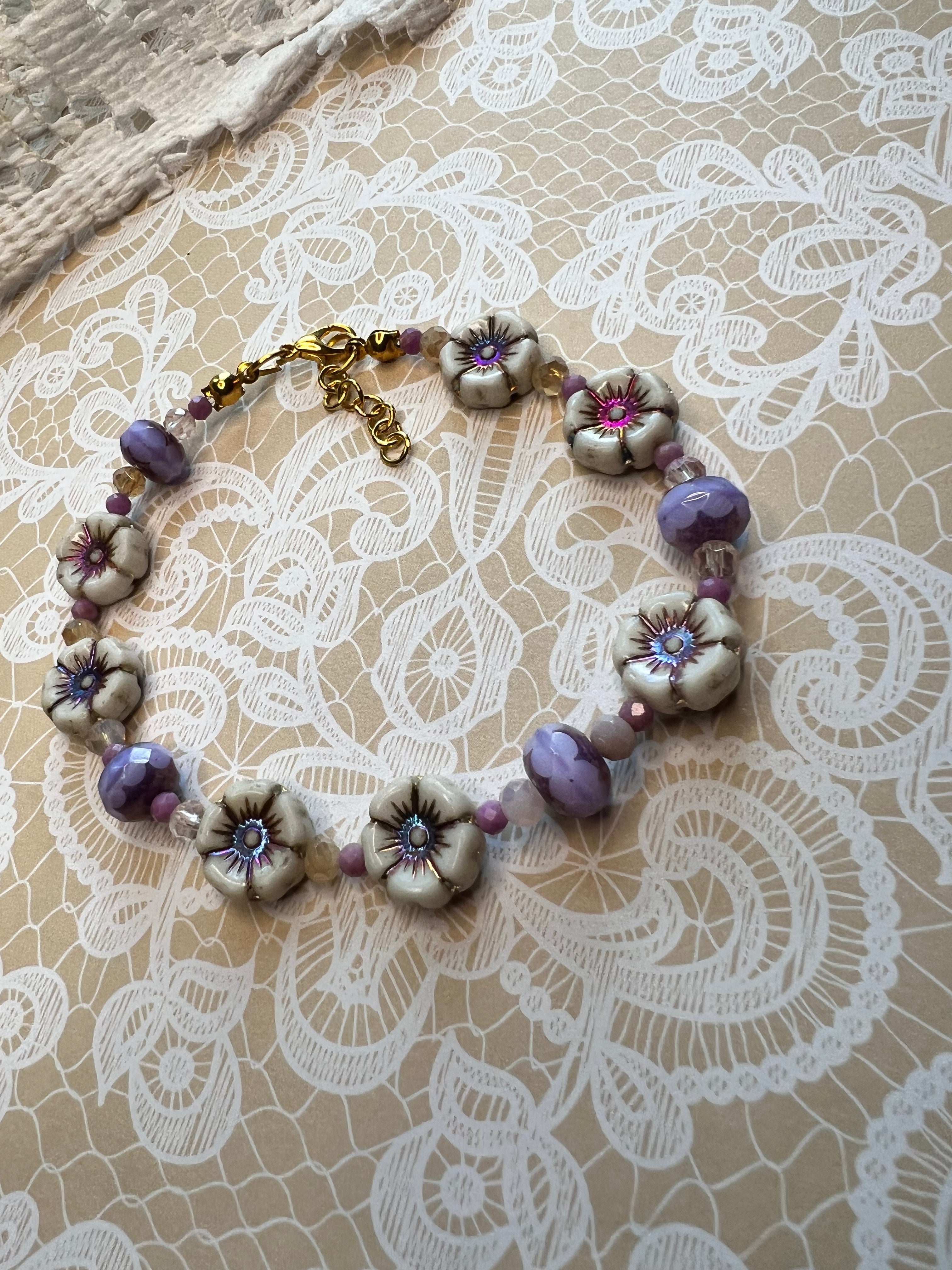 Mas Bella Bracelet